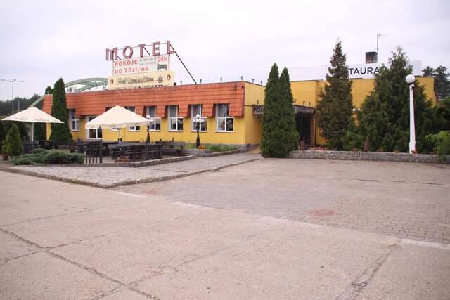 Мотели Motel Pod Kominkiem Торунь-44